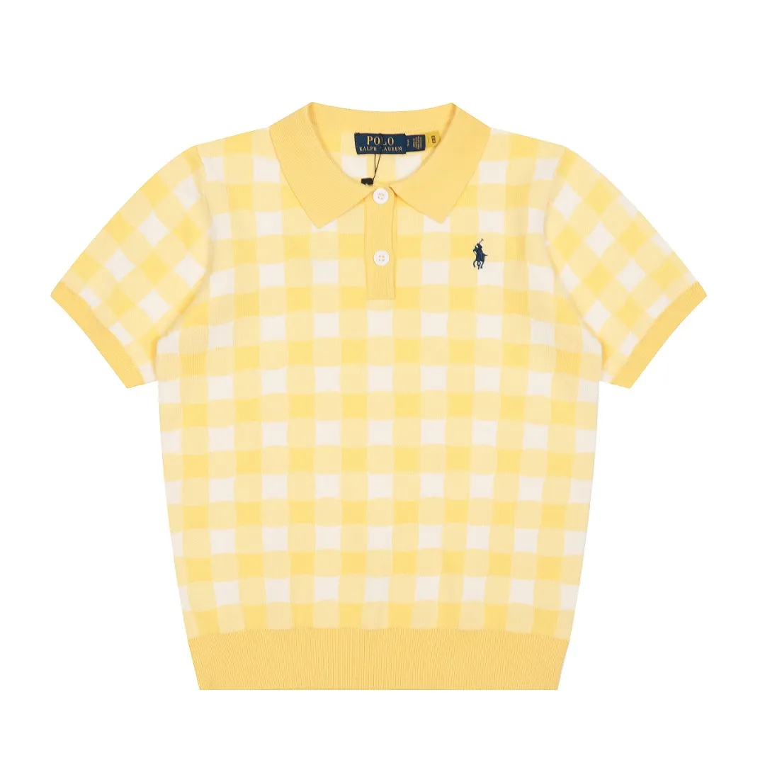 P166 💰 "Top quality" Style number: DS225# (on sale all year round) [Ralph Lauren plaid jacquard basic pony embroidered logo knitted POLO short sleeves] ✅Ralph Lauren all-match goddess style plain plaid knitted lapel short sleeves for all seasons ✅Main provider of platform live broadcast Wholesale entity ✅ZP quality 1:1 version Scan the code to enter the GF website Counter quality ✅Detailed quality The only one in Guangzhou Imported quality cotton yarn, focusing on high-end, cost-effective, good quality, needless to say, ✅Restore the original version, loose, comfortable and stress-free, simple is high-end, classic is eternal, ✅The upper body is simple and easy to match, a must-have for goddess ootd. Good-looking clothes are never picky. A must-have in the goddess' wardrobe. Size: S-L Color: Gray Yellow Pink Light Blue Red Green